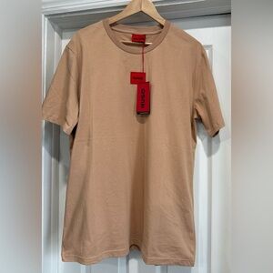 HUGO Men's Beige Short Sleeve Tee